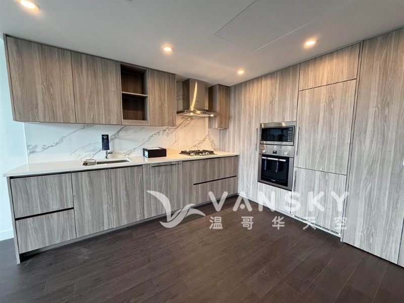 251129135527_3210 kitchen.jpg